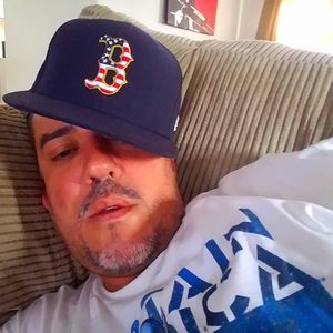 Meet your Posher, Luis